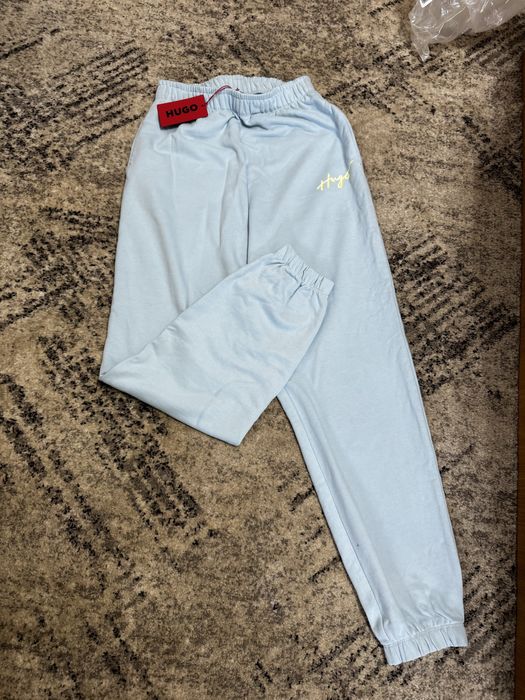 Pantaloni de trening Hugo