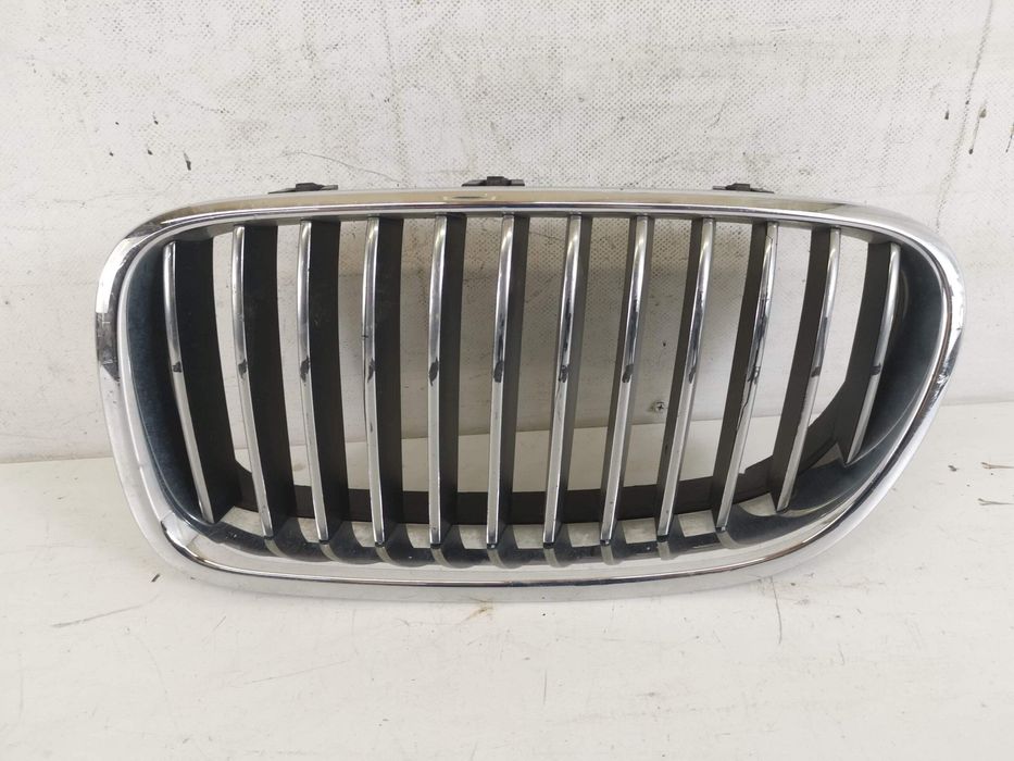 БМВ Серия 5 / BMW Seria 5 [ - ] Оригинална радиаторна решетка (ляв кра