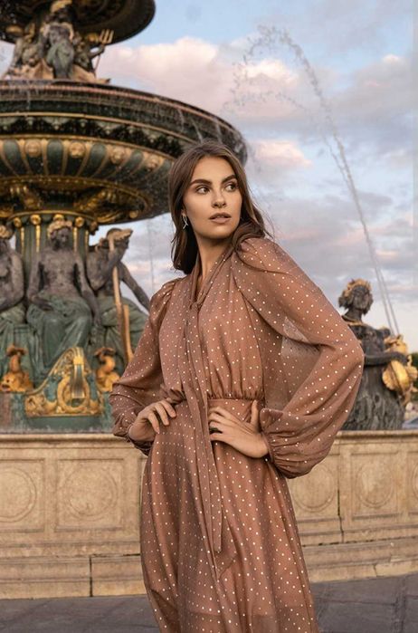 Платье в горошек