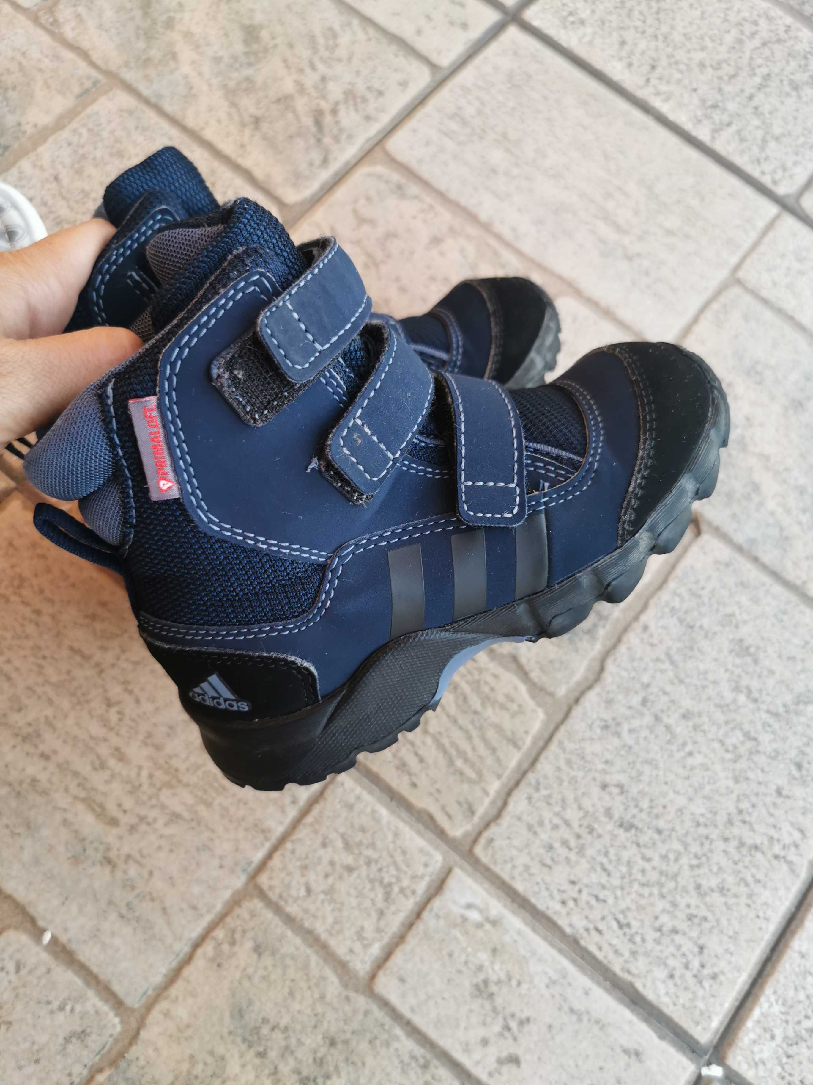 Ботуши и маратонки Адидас adidas боти 26 31