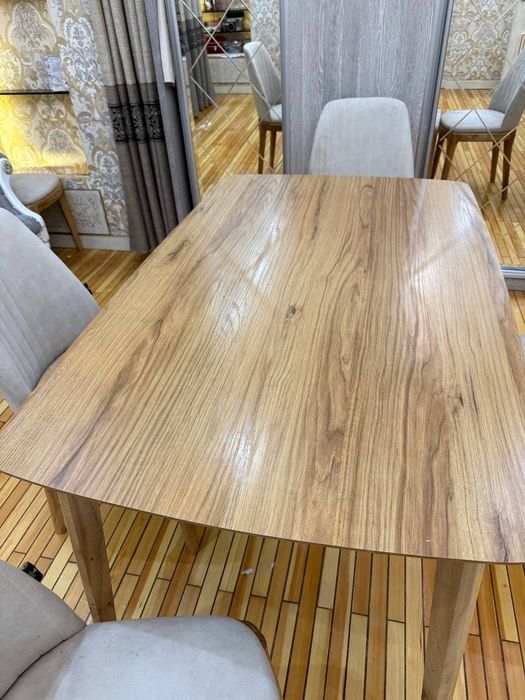 Stol va stul sotiladi 1yil ishlatilgan