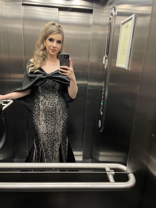 Rochie de ocazie deosebita (nasa)