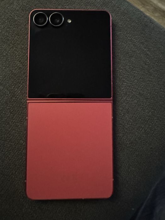 Samsung galaxy z flip 7 256 гб.