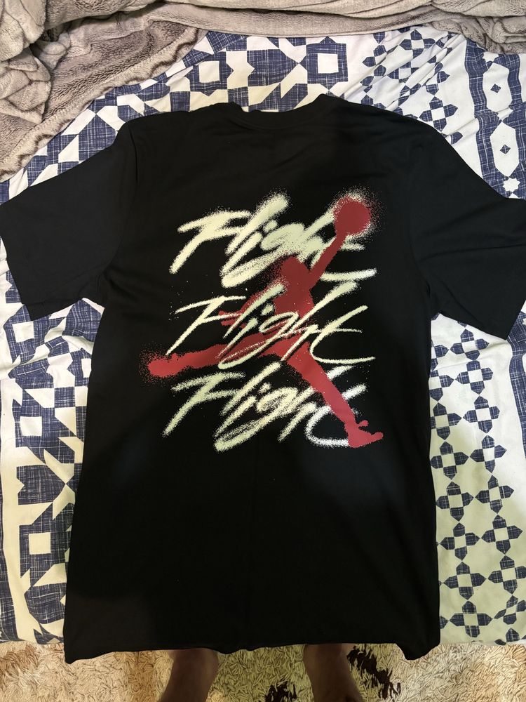 Тениски BOSS и Jordan