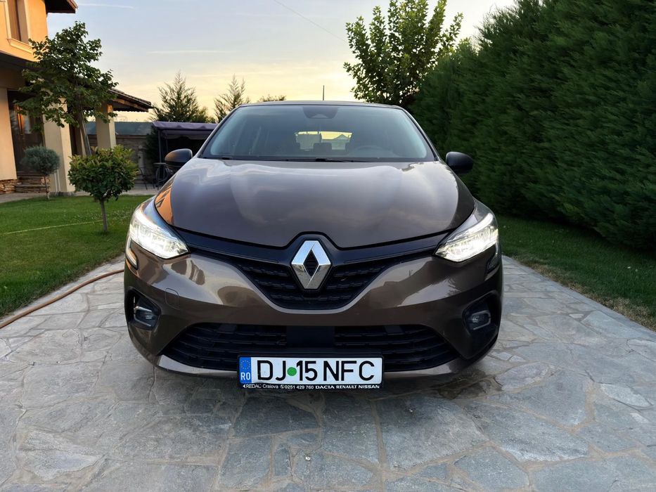 Renault Clio Prim proprietar, folosita foarte puțin, Ținută în garaj.
