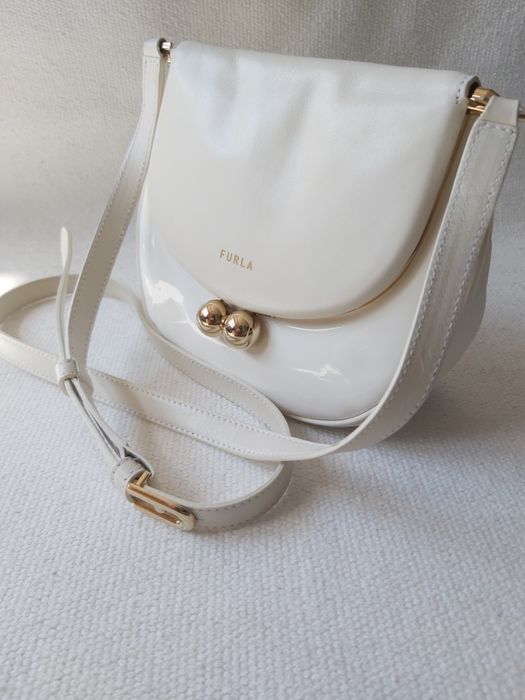 Бяла чанта Furla