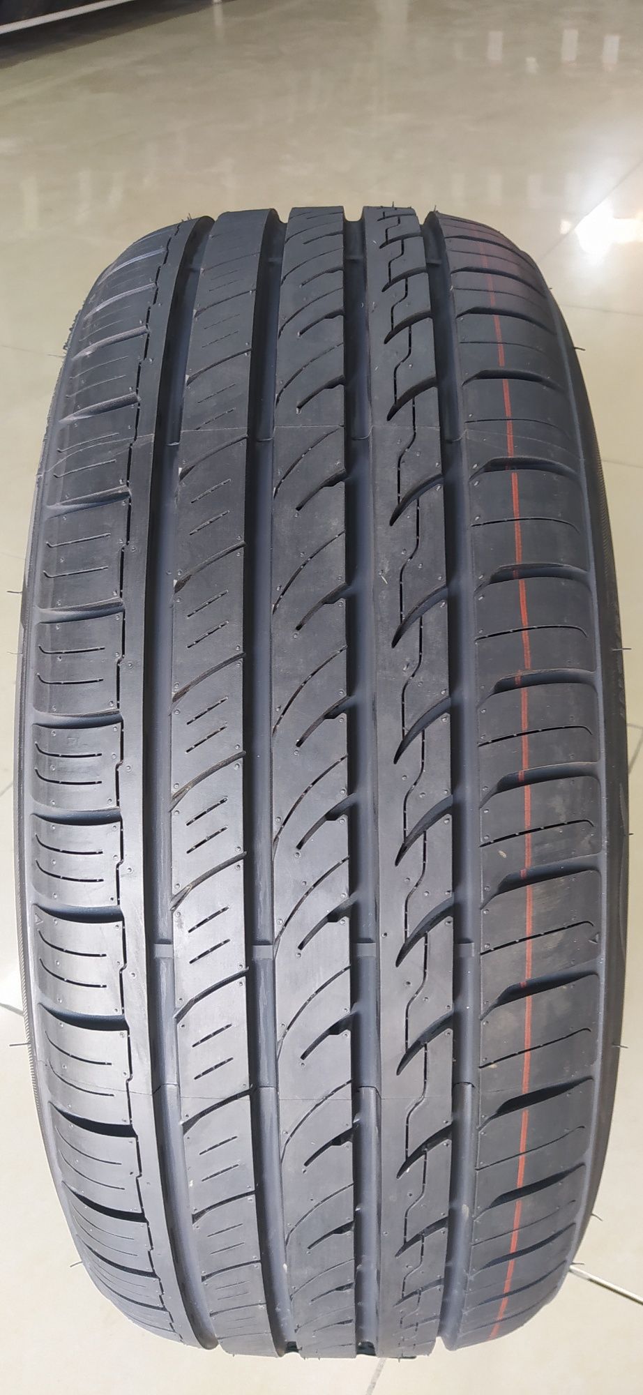 225/55R17. Rapid. P609