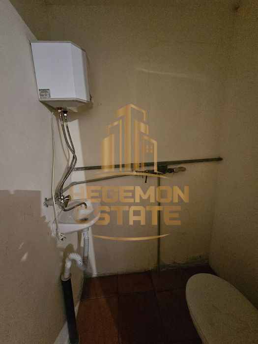 Продава се Гараж / Паркомясто в Варна, Лятно кино Тракия - 20 кв.м за 2100 €/кв.м - Снимка #3