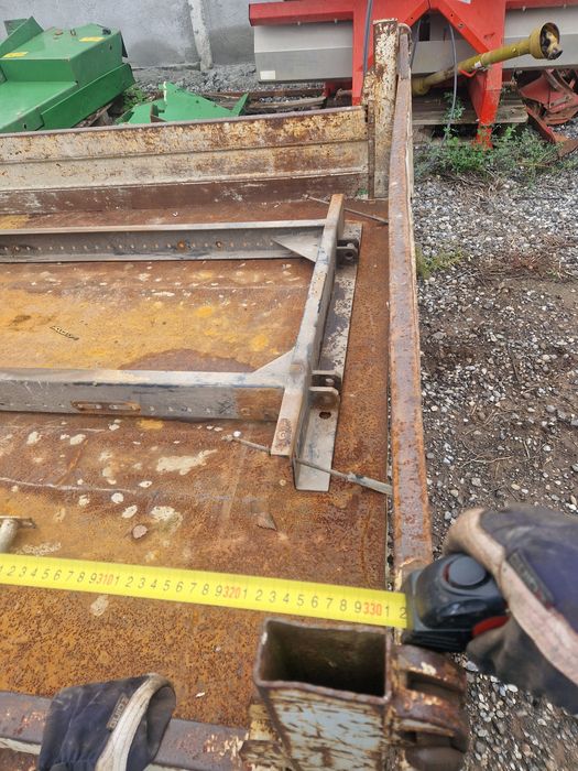 Bena basculabila iveco Dayli