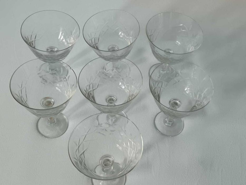 Vând Set 7 Pahare de Șampanie de Luxv