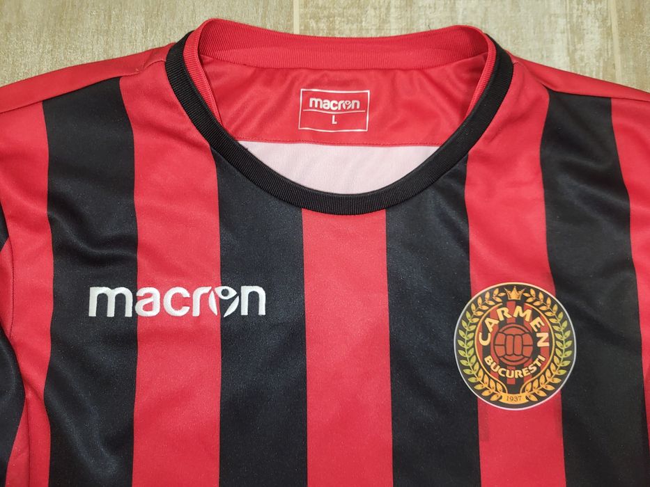 Pachet tricou de joc/Campion fotbal Carmen Bucuresti