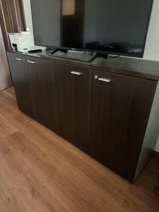 Vand dulap 4 usi in perfecta stare