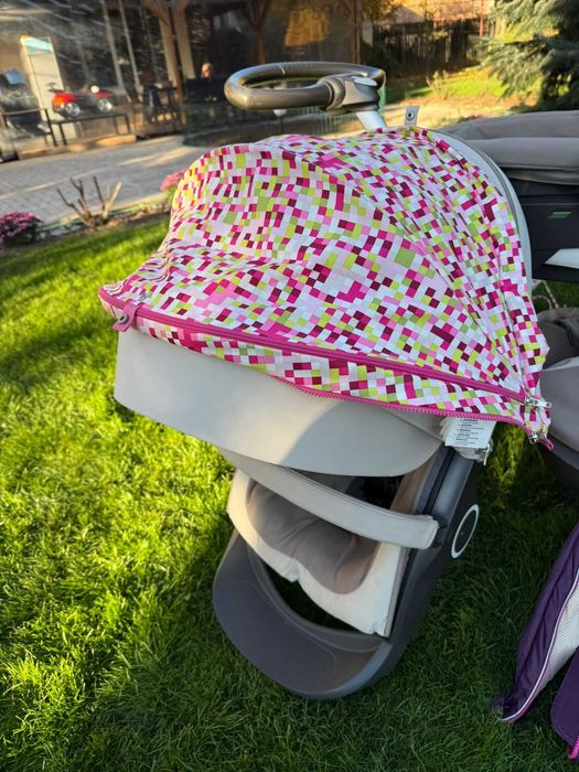 Cărucior Stokke cu accerorii