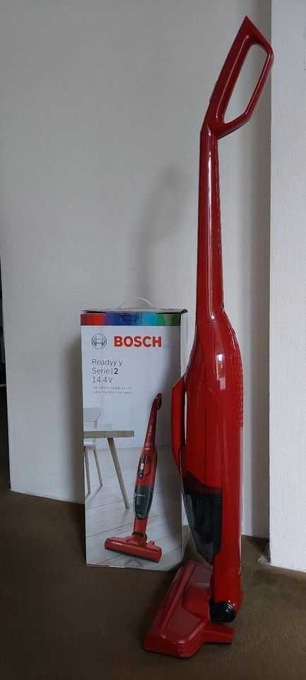 Мощна Безкабелна прахосмукачка BOSCH- 2 in 1 Li-ion 40мин.