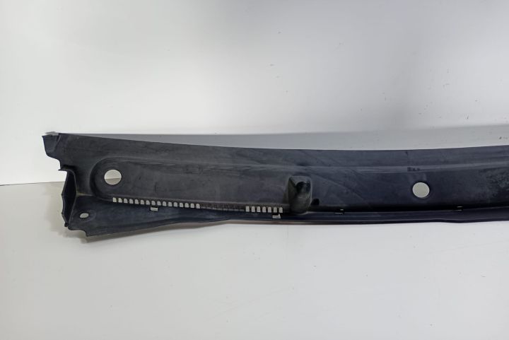 Grila  stergator parbriz  8200020540 Renault Trafic  seria