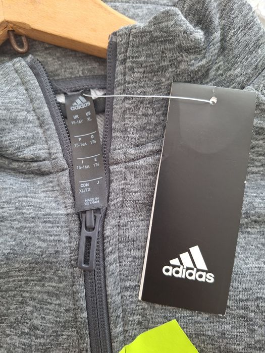 Оригинален екип на Adidas