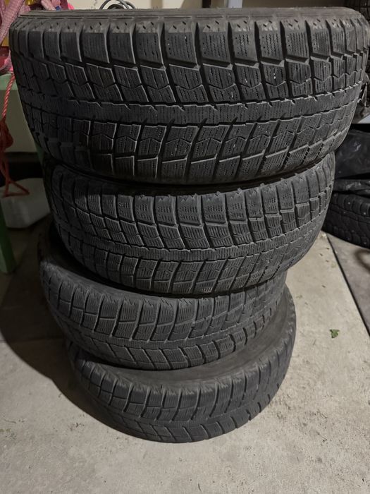 Шины 205/55/16 срочно продам
