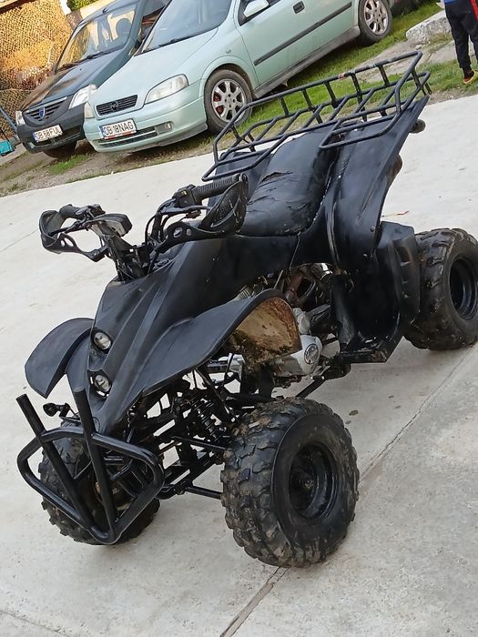 Vând Atv  .                               .
