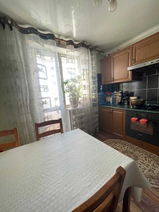 Продам 2 ком Лениградка 19,200 мил, Карасай 1990г.п.