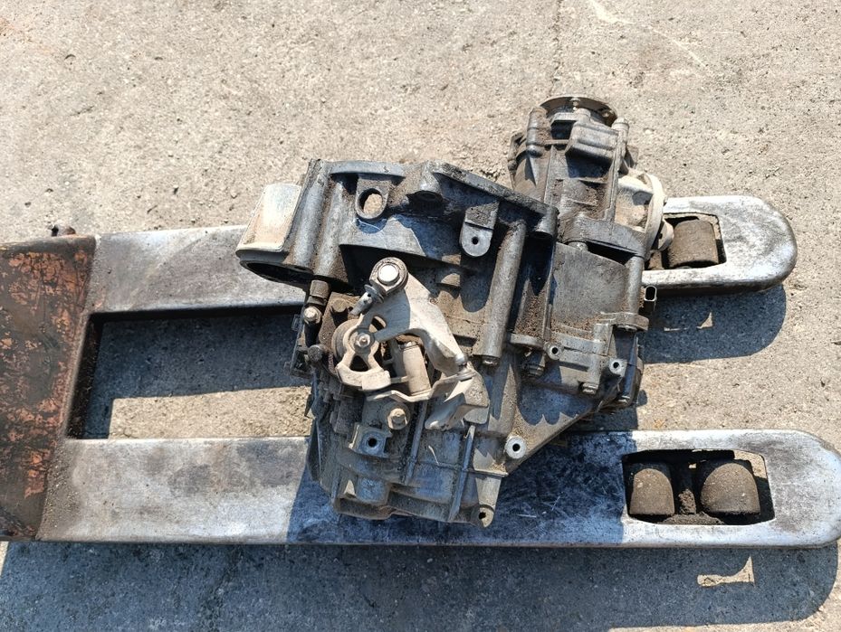 Шест степенна скоростна кутия Фолксваген Голф4 4х4/ VW Golf4 fourmotio