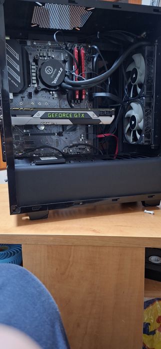 PC Intel i7 8700 k / MSI Z 390 A Pro ddr 4/Gigabite GTX 6Gb