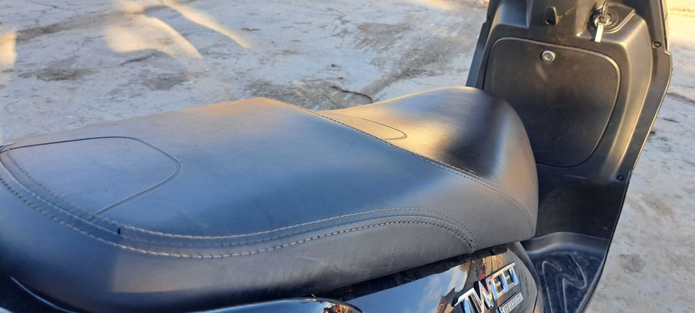 Peugeot Tweet 2021 / 125cc / Injectie/ Import Germania/ SYM Symphony !