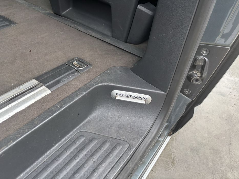 Vw Multivan long 9 locuri