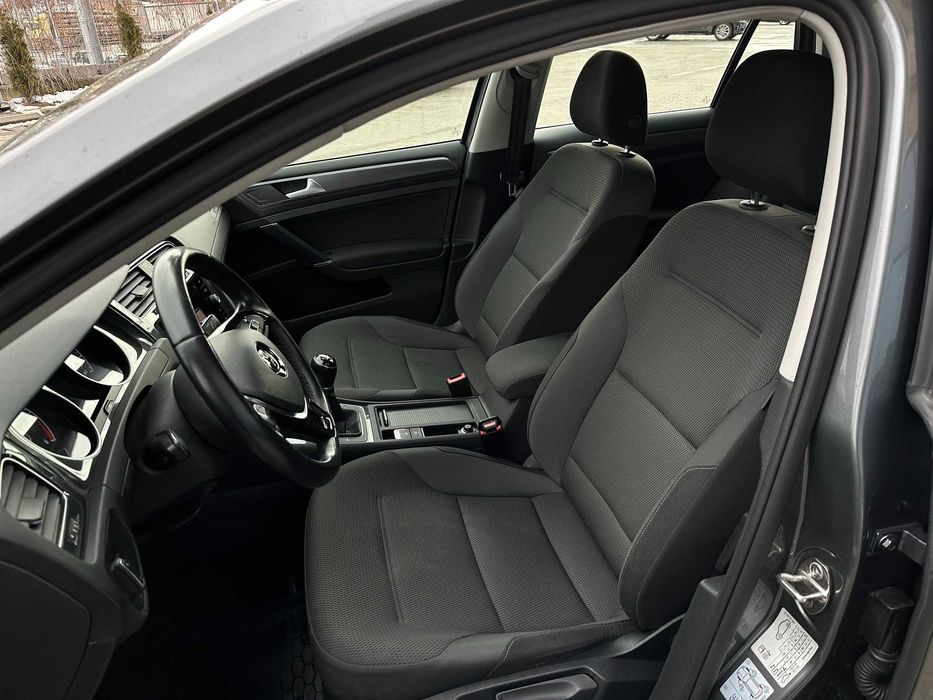 VW Golf 7 facelift 1,6 tdi 2020 accept variante !