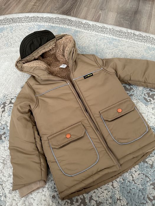 Детская новая куртка, размер 110см, Турция