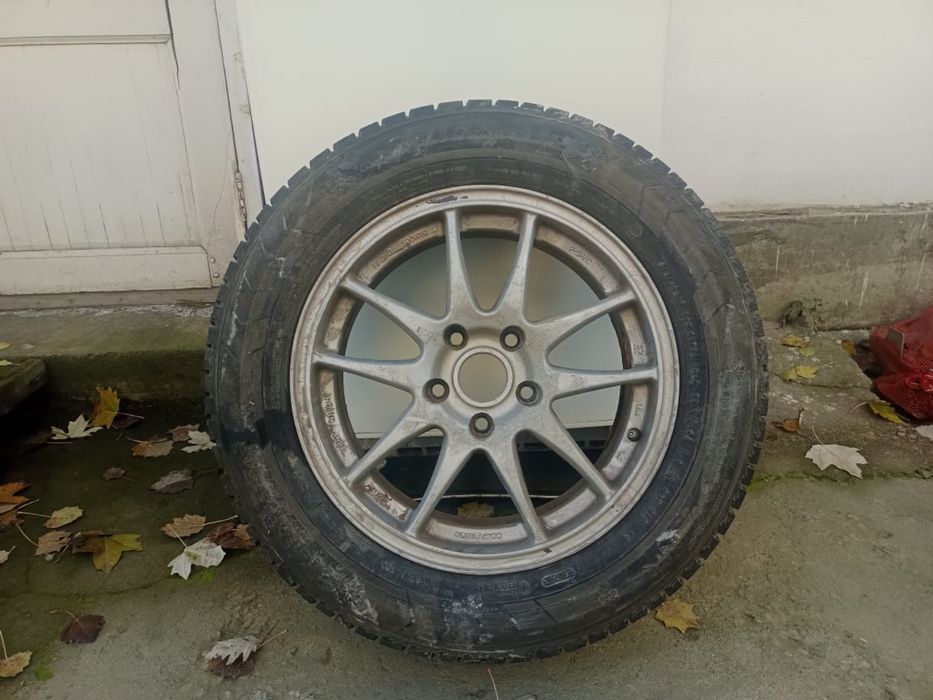 16 диск зимний балондарымен  4 шт 120000 тг шанырақ 2 де тұр