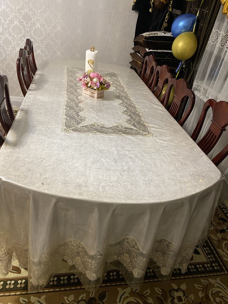 Продам стол со стульями б/у