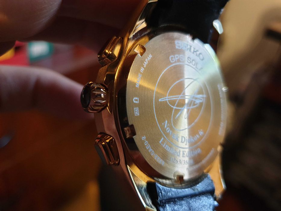 Ceas de mana Seiko Astron, titan, safir, GPS, solar