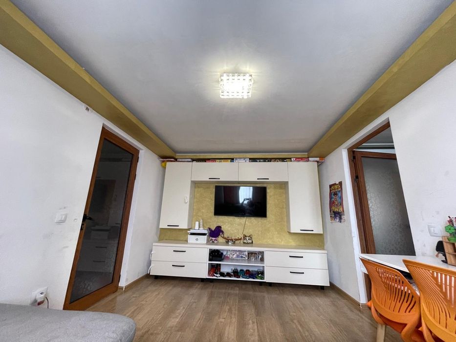 Vand apartament Micro 19