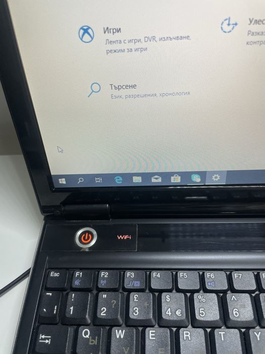 Бюджетен лаптоп Packard Bell EasyNote Hera GL