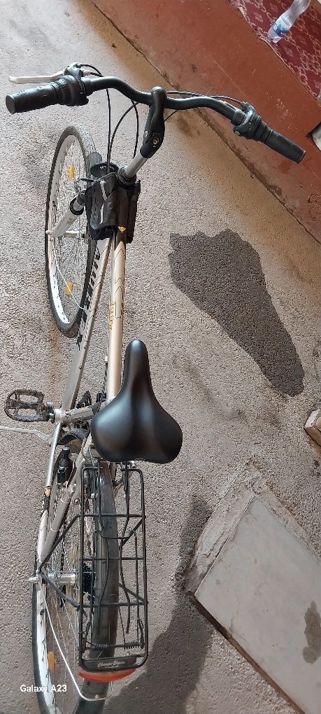 Velosiped sotiladi
