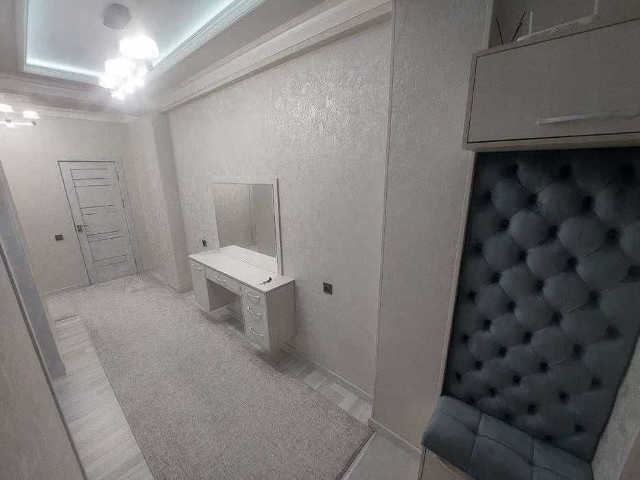 Продается 3х комнатная квартира, Район Янги Хаёт 3 а, Грин Хаус, 0837