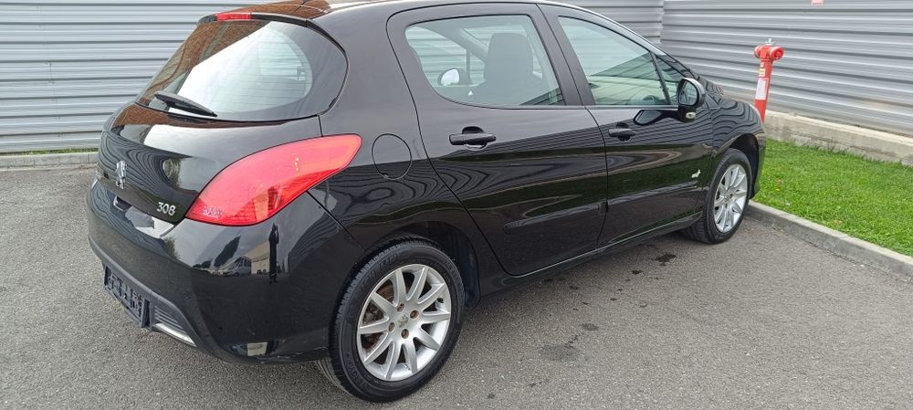 Peugeot 308 Huski Recent Adus 156000km reali carte 1.4 i 16v