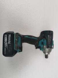 Mașina cu impact Makita DTW301