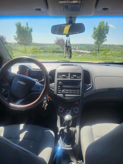 Chevrolet aveo hatchback