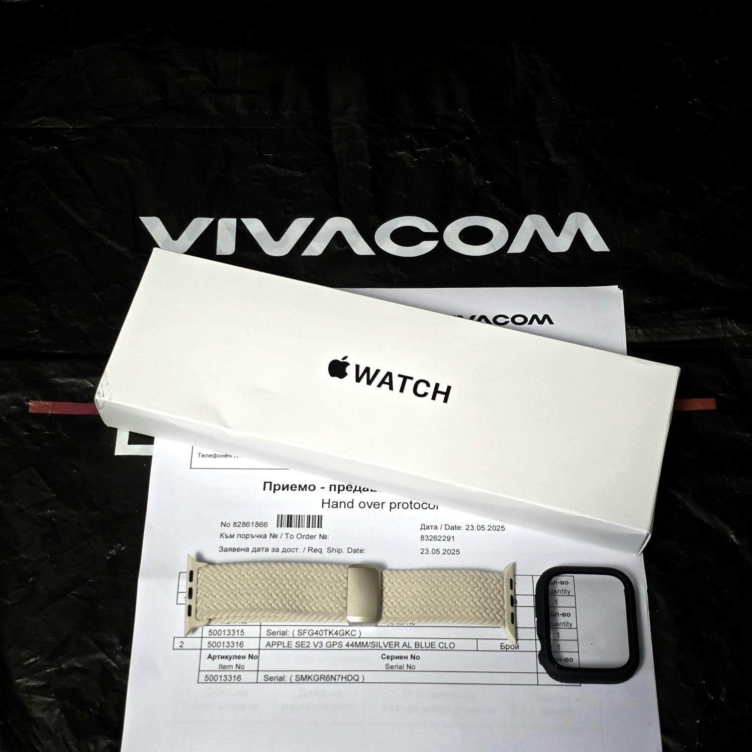 ЗАПЕЧАТАН 44mm Apple watch SE2 v3 Гаранция Vivacom 2027г. Silver Blue