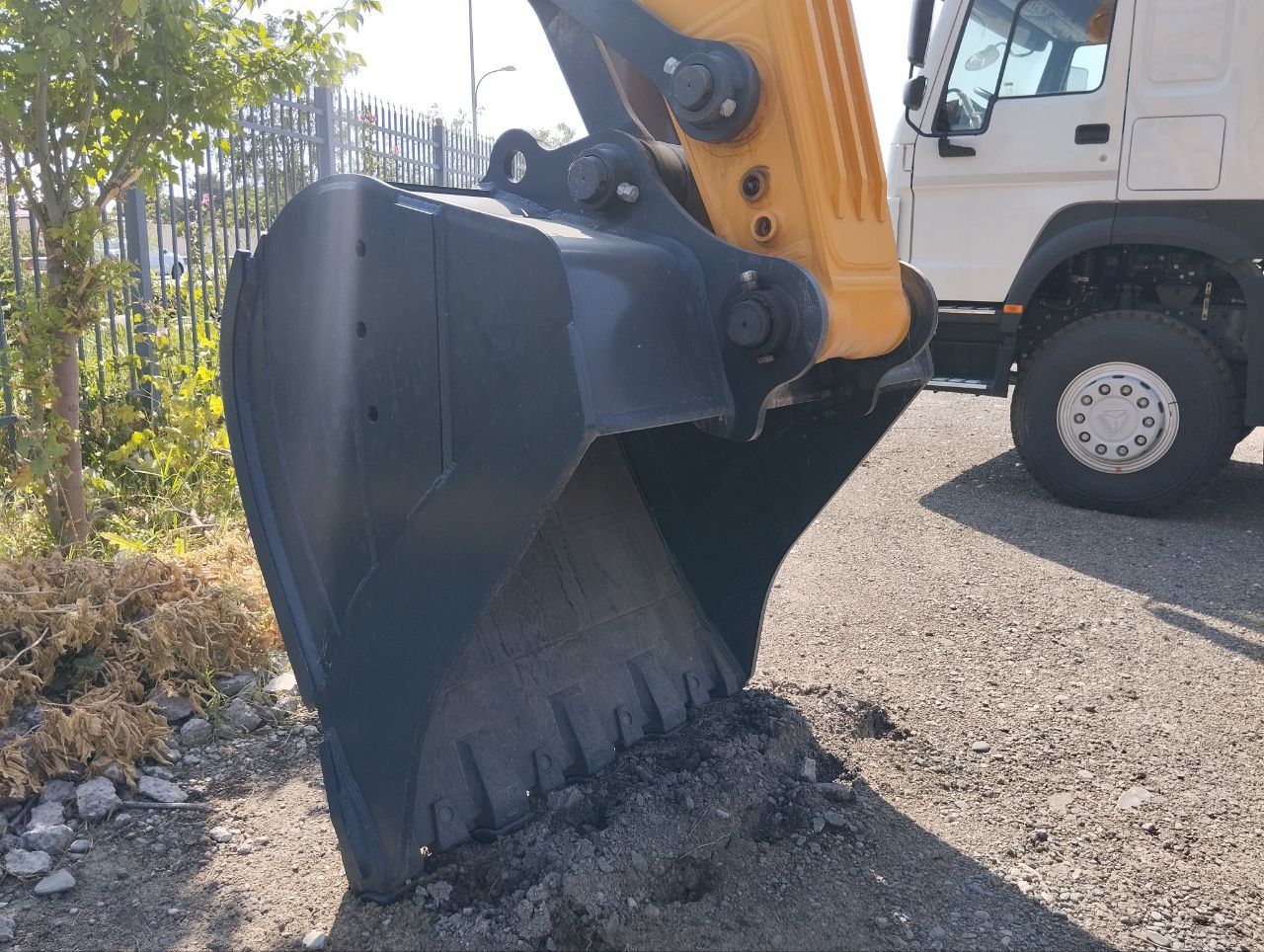 ekskavator xizmati