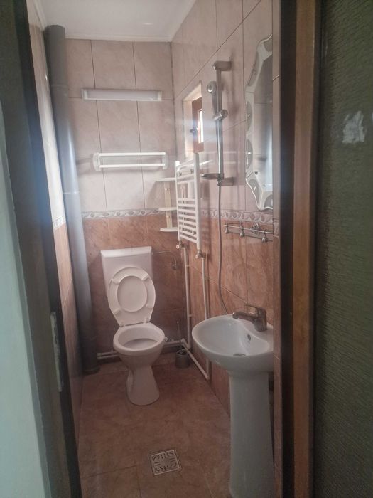 Închiriez Garsoniera!