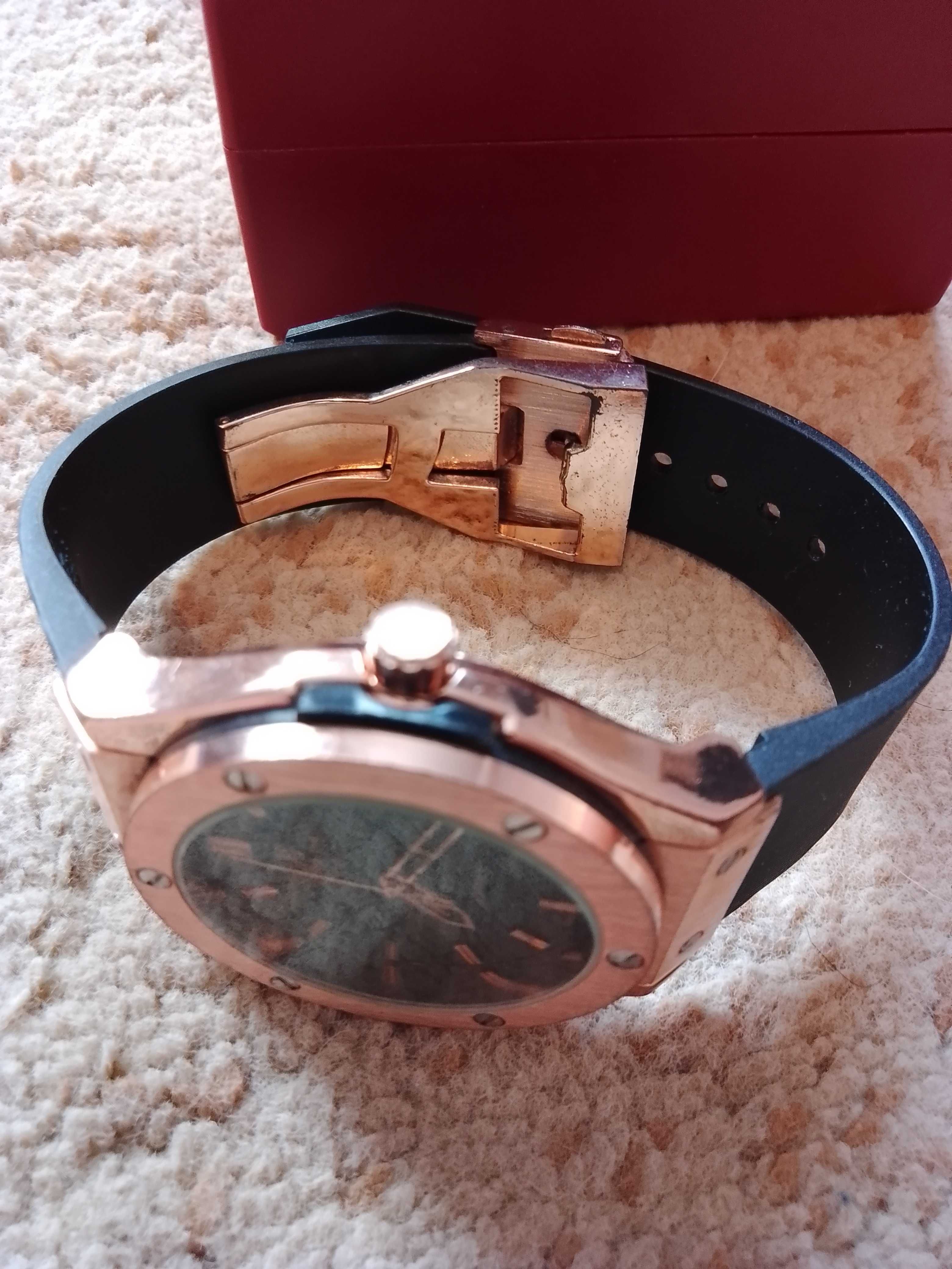Наручные часы HUBLOT