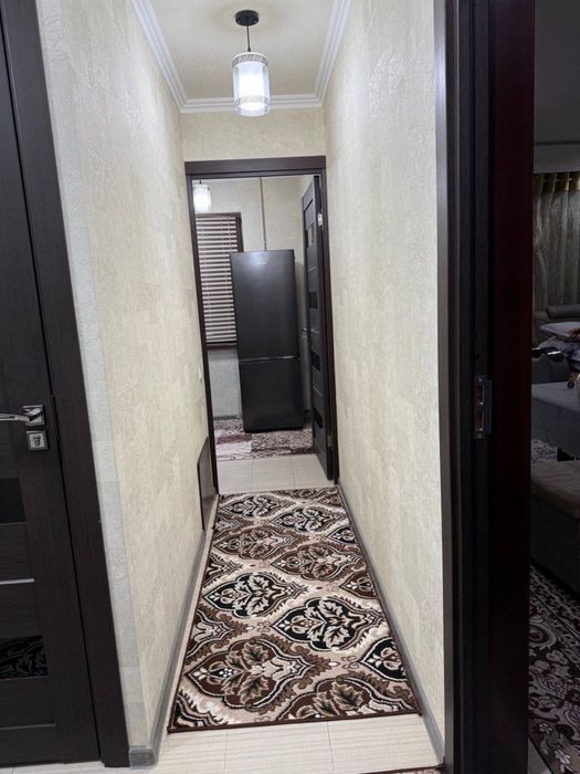 Вагзал парк олдида