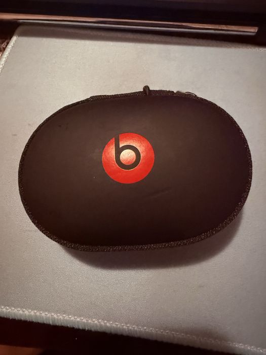 Vand casti audio powerbeats 3