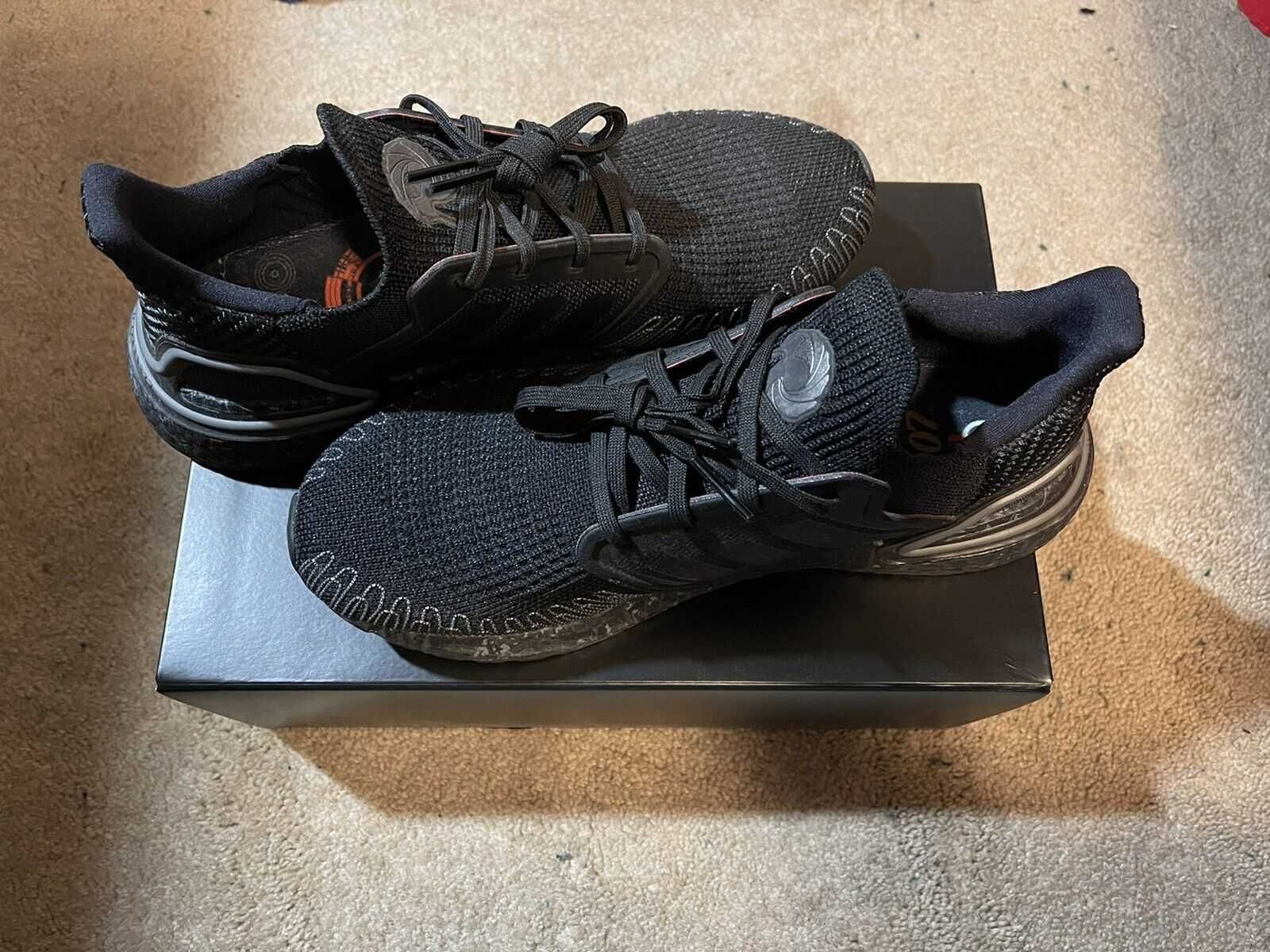 Оригинални маратонки * ADIDAS ULTRABOOST 20 BOND 007 * EU40
