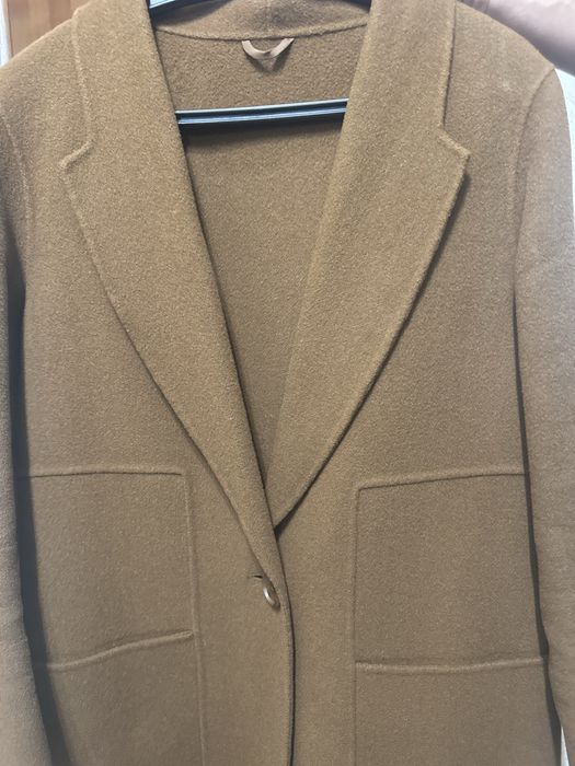 Продам женскую верхнюю одежду