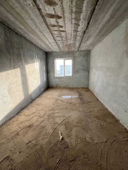 N.12087
Срочно! ПРОДАЁТСЯ 2х комнатная квартира в Новостройке