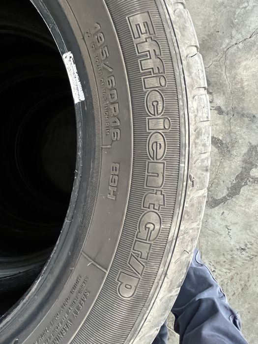 Goodyear EfficientGrip Performance 195/60 R16