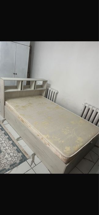 Новый диван Россия продаю в связи с переездом.Цена 100 000тг